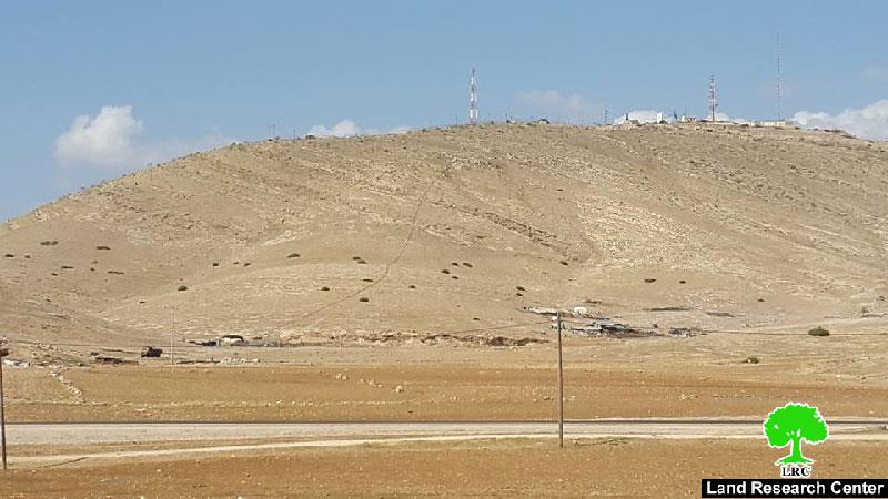 في مواصلته في التضييق على أهالي الأغوار الفلسطينية, الاحتلال يصادر خطوط مائية في خربة الحديدية