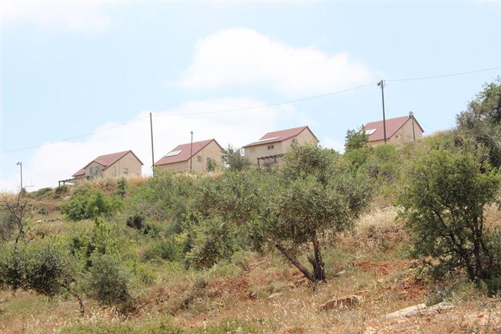 Hayovel outpost pollutes and destructs the agricultural environment of Qaryut village