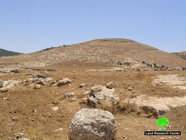 25 dunums seized from Khirbet Atuwani for the construction of a military camp
