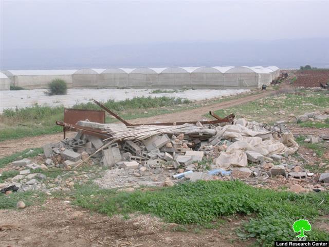 Israeli Occupation Forces Prevent Khirbet Yazra Farmers from Establishing an Agricultural Road