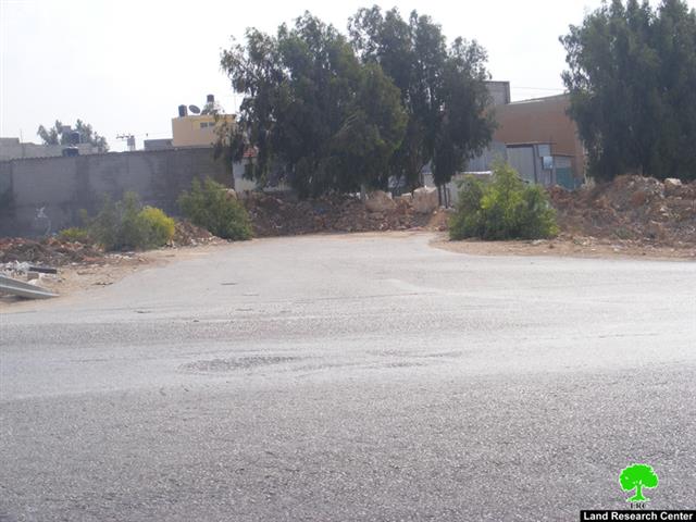 Israeli Occupation Army block Azzun Al Shamaliya village’s main entrances