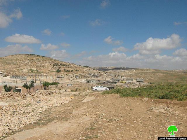 أوامر هدم للمنازل والمنشآت الفلسطينية  في خربة التواني جنوب الخليل