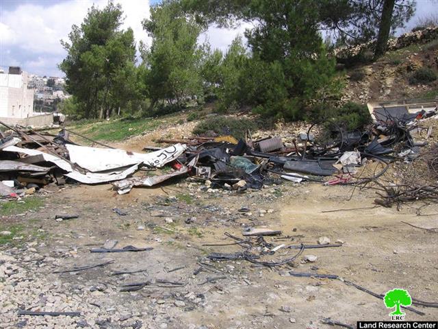 The Israeli Occupation Forces Demolishes a Shack in Beit Ummar