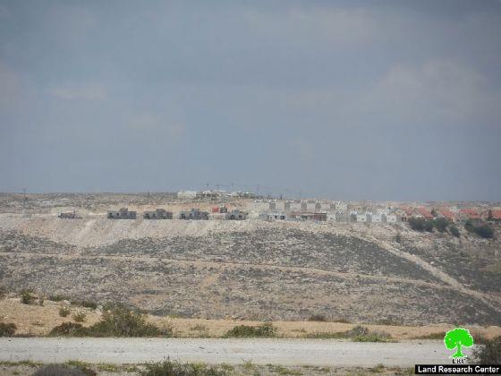 اعمال توسعة في مستعمرتي ” افيجال ” و ” شمعة ” جنوب الخليل