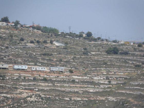 Expansions in Karmi Zur Colony