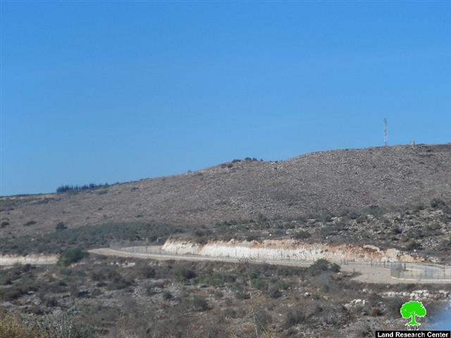 A notification of 78.3 dunums takeover for the favor of the apartheid wall in Tulkarm