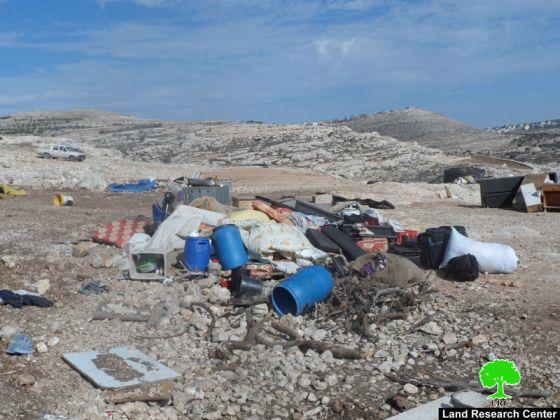 هدم عدد من الخيام وحظائر المواشي لعرب الجهالين في منطقة عين أيوب /محافظة رام الله