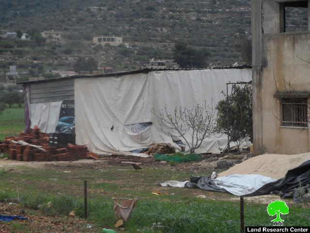 Serving families stop-work orders in Nablus