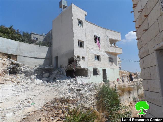 During a chase: the occupation demolishes a house in Qablan town- Nablus governorate