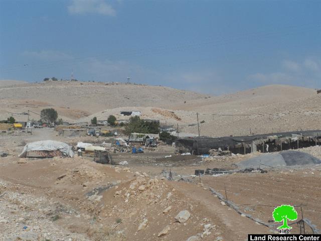 Notifying agricultural and residential structures with stop work in Humsa at-Tahta