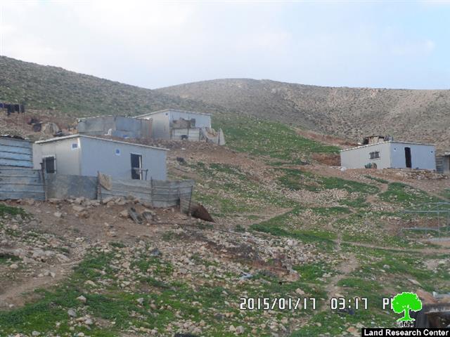 الاحتلال الإسرائيلي يخطر تجمع عرب الكعابنة في منطقة واد القلط بوجوب الإخلاء