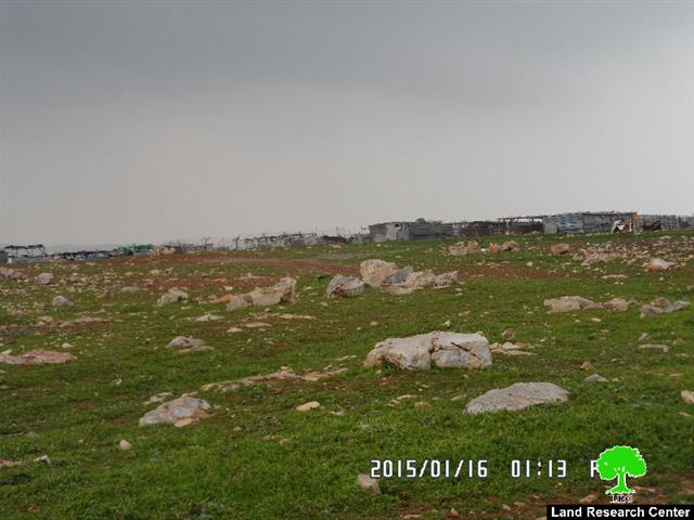 The Israeli occupation demolishes 3 agricultural barracks in Mukhmas