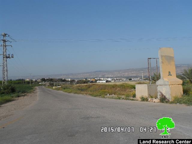 The Israeli occupation halts the opening of a agricultural road in Tubas