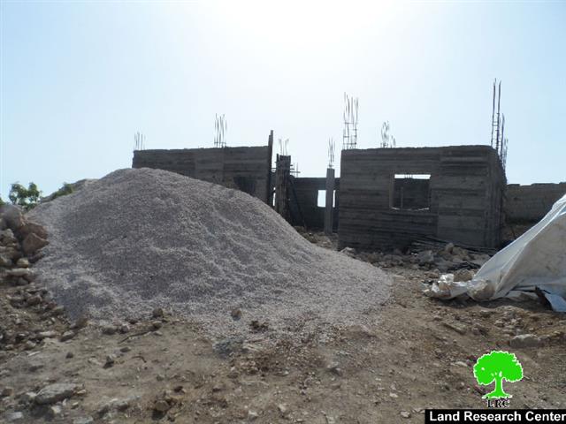 Stop-work order on a residence in al-Dairat village-Yatta