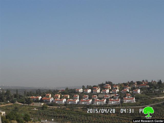 The Israeli occupation demolishes a house founded before 1967 in the Ramallah village of al-Nabi Saleh