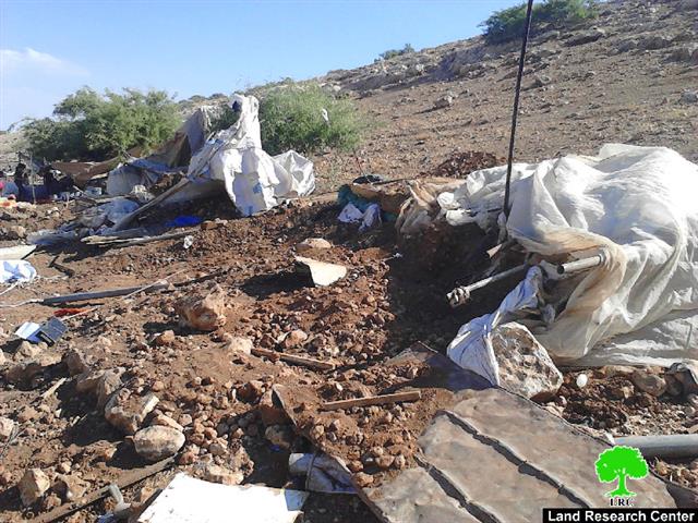 الاحتلال الاسرائيلي يهدم مساكن وبركسات زراعية في منطقة ” ذراع عواد” في محافظة طوباس