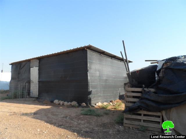 الاحتلال الاسرائيلي يسلم اخطارات بوقف البناء في قرية الجفتلك