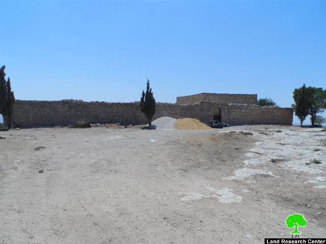 The Israeli occupation bans the rehabilitation of a mosque in Bani Na’im town