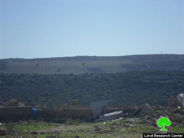 The Israeli Occupation establishes a watchtower in Dhaher Soboh area