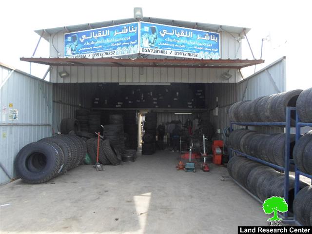 The Israeli Occupation Forces notify agricultural structures of “additional opportunity to object demolition order” in Ramallah city