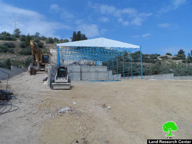 Stop-work order on a machineries yard in Hebron