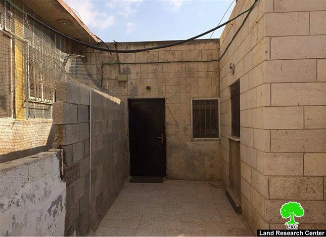 Colonial groups seize a residential apartment through forged documents and fraud in Occupied Jerusalem