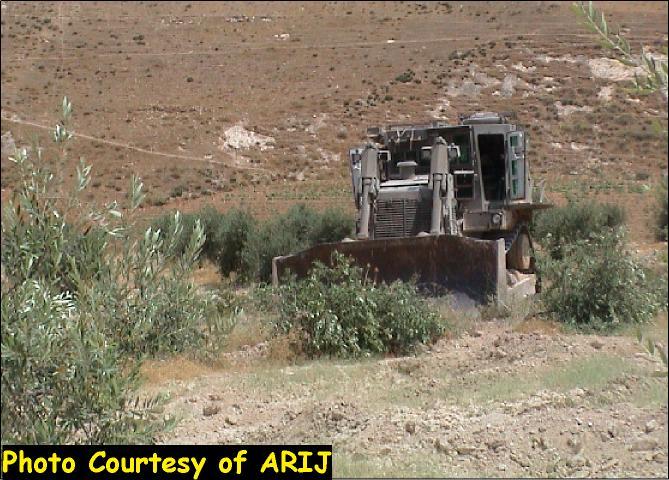 More Land Confiscated to build By-Pass Road in Za’tara