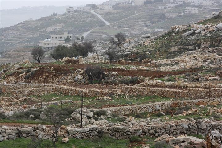 اراضي دولة أو مناطق “ج” تمنع الفلسطينيين من استخدام اراضيهم في قرية شوفة/ محافظة طولكرم