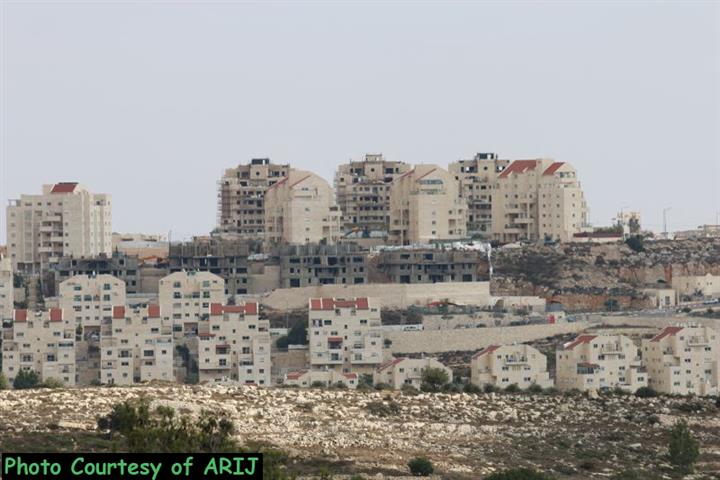 “صفقة اراضي” جديدة لصالح البناء الاستيطاني في الاراضي الفلسطينية المحتلة”