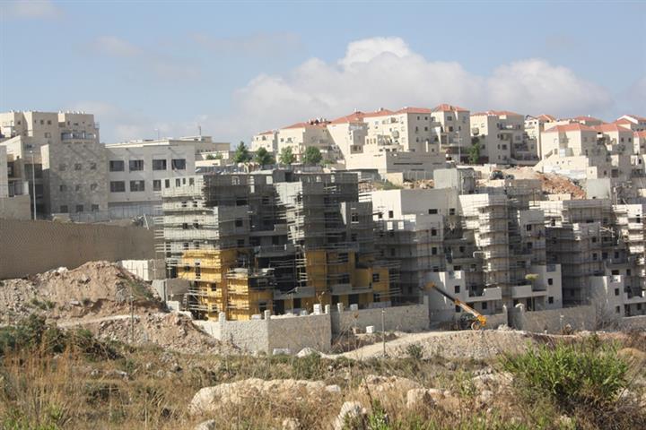 Everything is possible for the benefit of the Israeli settlers