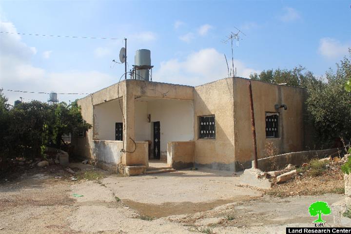 الاحتلال يسعى بالاستيلاء على مسكن في مدينة حلحول لأغراض عسكرية