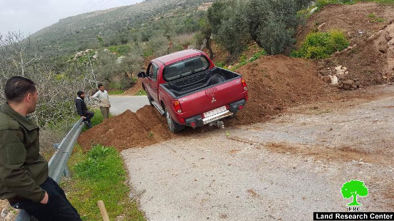 الاحتلال الاسرائيلي يغلق مداخل عدة قرى في محافظة نابلس بالسواتر الترابية