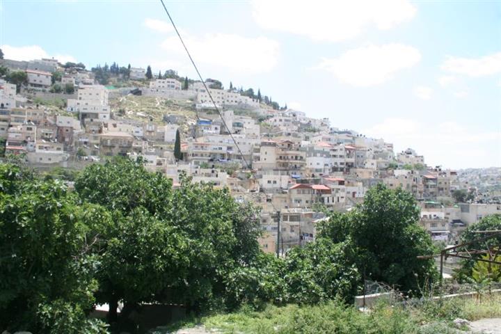 اسرائيل تعزز من سيطرة المستوطنين على الاراضي والممتلكات في بلدة سلوان