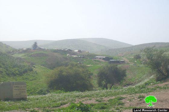 Serving stop-work orders for 8 Palestinian families in Al Maleh