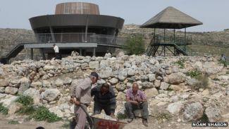 Kherbit Silon witnesses Israeli attempts at Judaizing Palestinian history & heritage