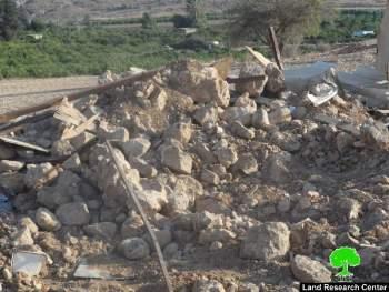 هدم 9 منشآت سكنية وزراعية في خربة حمصة / محافظة طوباس