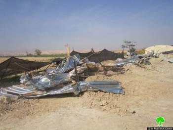 هدم عدد من المنشآت الزراعية و السكنية في قرية العوجا