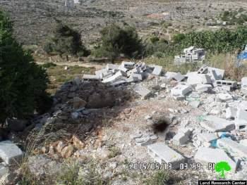 Demolition of a industrial workshop in Silwad town