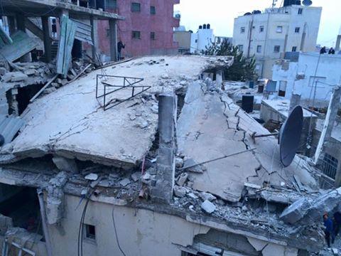 The Israeli occupation detonates the residence of detainee Mohammad Abu Shaheen in Qalandiya refugee camp