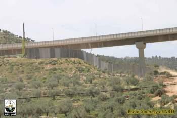 Israeli Violations in the Occupied Palestinian Territory- April 2016
More Colonial & Expansionist Activities in parallel with expropriation and demolition campaigns