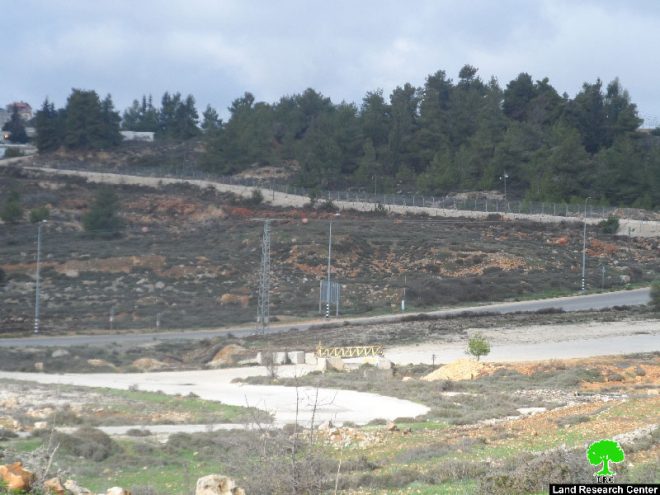 إخطار بمصادرة أراض من مدينة البيرة بهدف إقامة برج عسكري