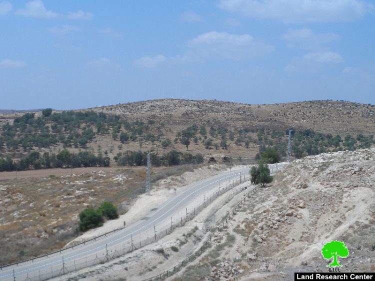 The Israeli occupation fortifies the apartheid west Hebron