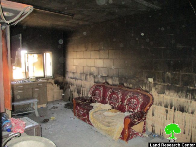 مستعمرو تدفيع الثمن يحرقون منزلا ً لعائلة الدوابشة في قرية دوما