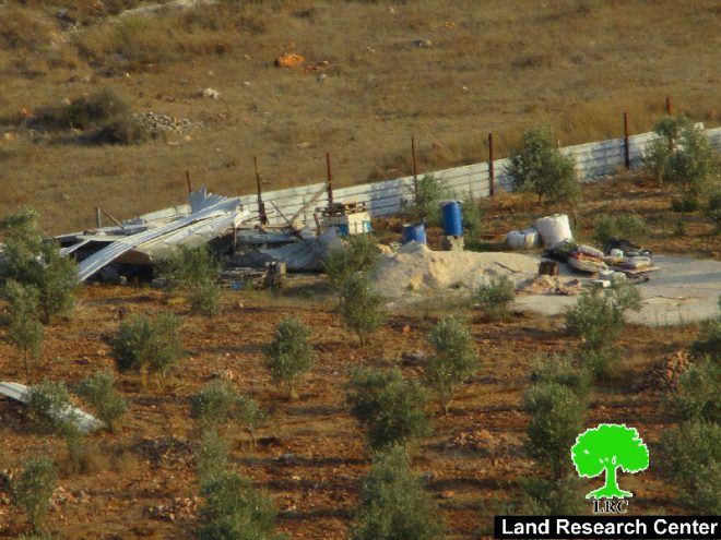 جيش الاحتلال الإسرائيلي يهدم بركساً وغرفة زراعية في قرية جيوس