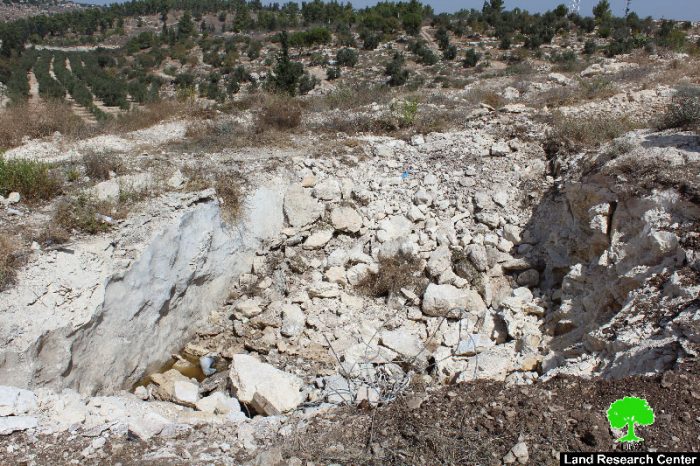 Israeli Occupation Forces ravage 38 dunums in the Hebron town of Kharas