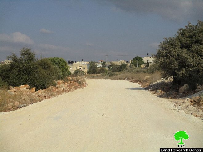 إخطار بوقف العمل في تعبيد مدخل بلدة الزاوية الشمالي