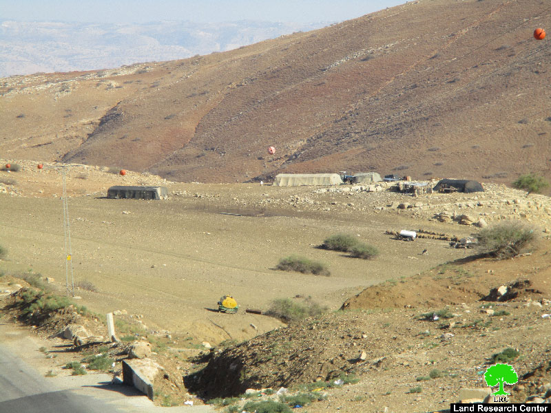 Israeli Occupation Forces confiscate five tractors from Tubas governorate