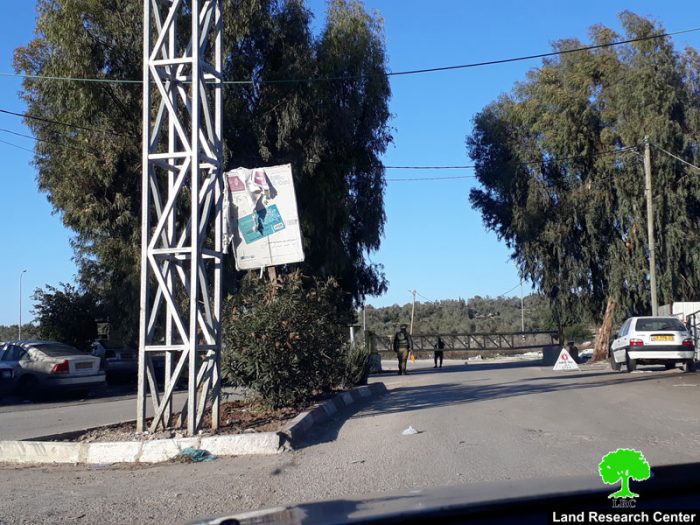 جيش الاحتلال يعيد إغلاق مدخل بلدة عزون شرق مدينة قلقيلية