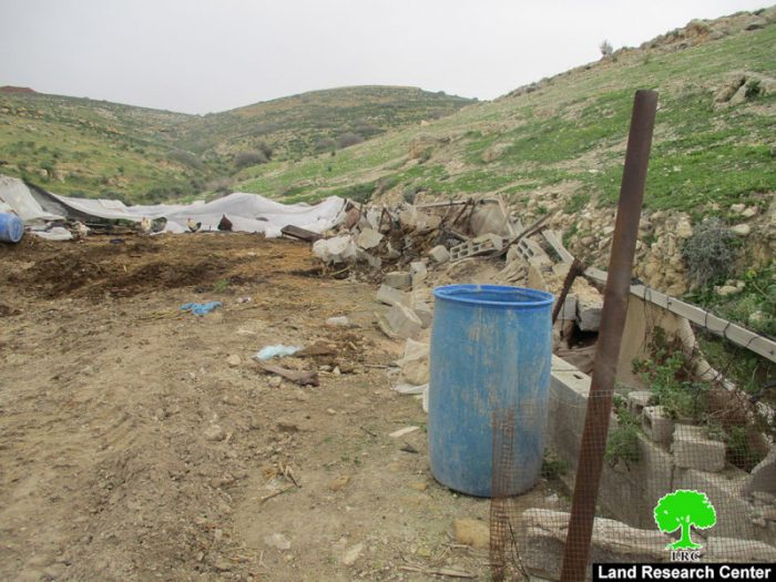 هدم بركسات وحظائر زراعية في منطقة الأغوار الشمالية