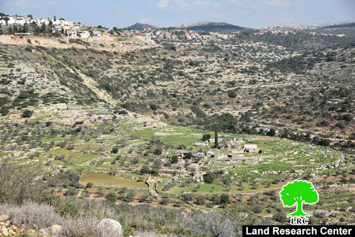 اخطار بوقف العمل في خط مائي وبركس صناعي في بلدة كفر ثلث